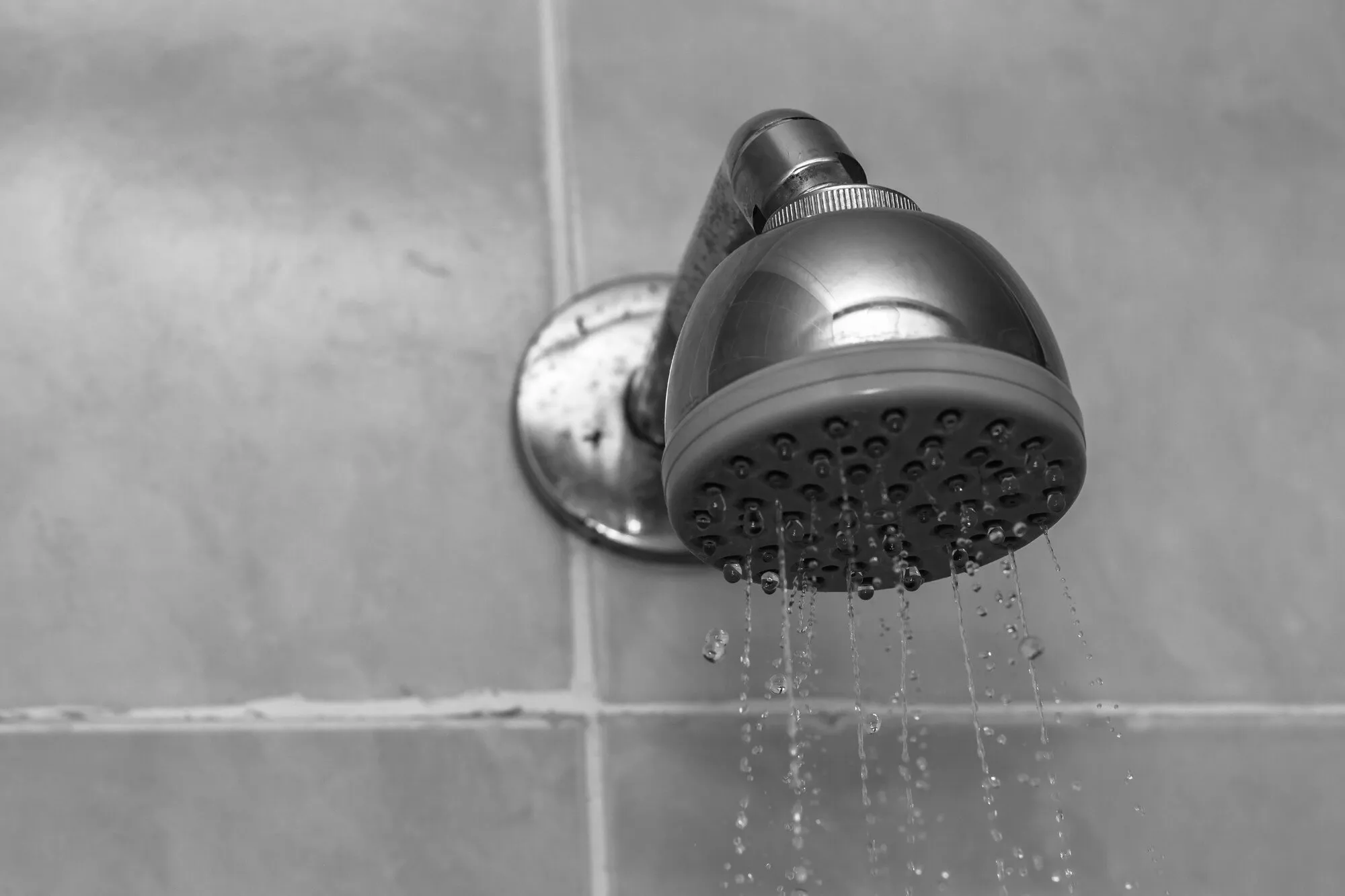 Hier is een handige hack om de waterdruk van je douche te verhogen