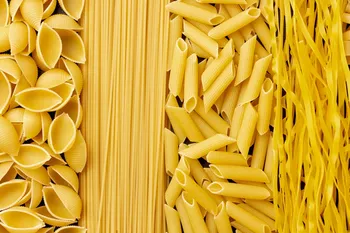 Hoe je ondergaar pasta kunt afmaken: onthoud deze 2 manieren met een koekenpan en een oven