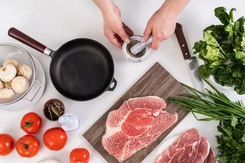 TOP-7 Vlees lifehacks: Adviezen voor het bereiden van vlees van professionele chefs